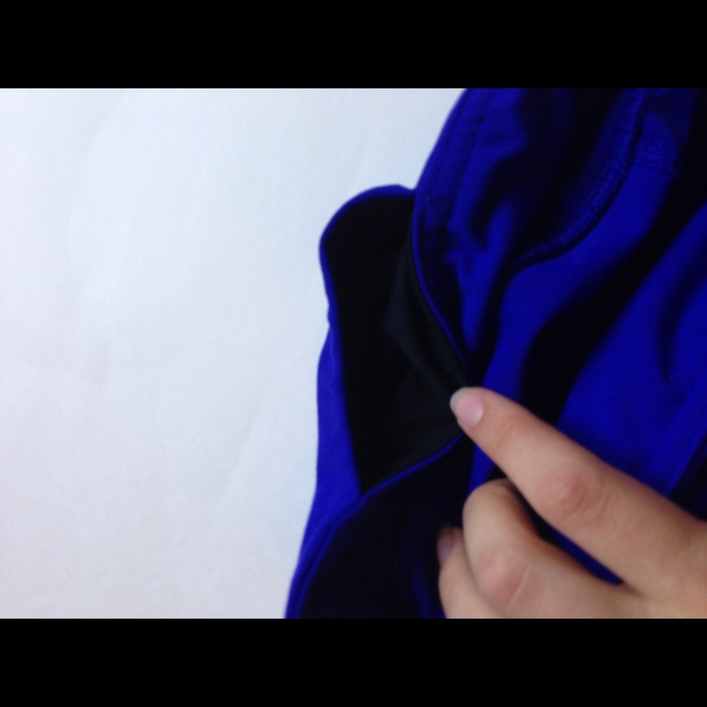 Gap body fit workout active wear Capri pants - Picture 4 of 4